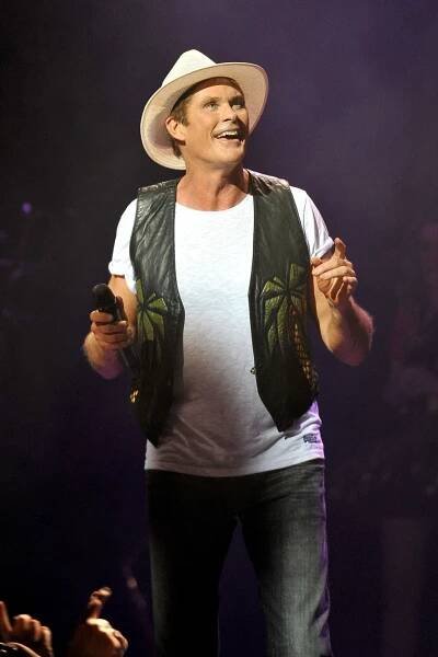 David Hasselhoff se na koncertě převlékl za Hitlera