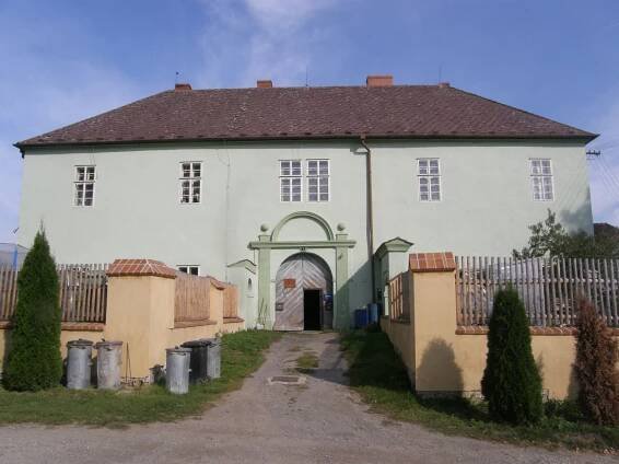 Fotogalerie • Zámek Nihošovice (Zámek) • Mapy.com