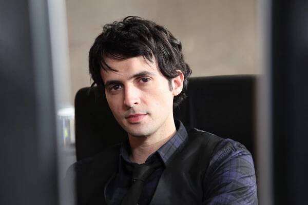 Profil zločinu - A votre service - Z filmu - Raphaël Ferret