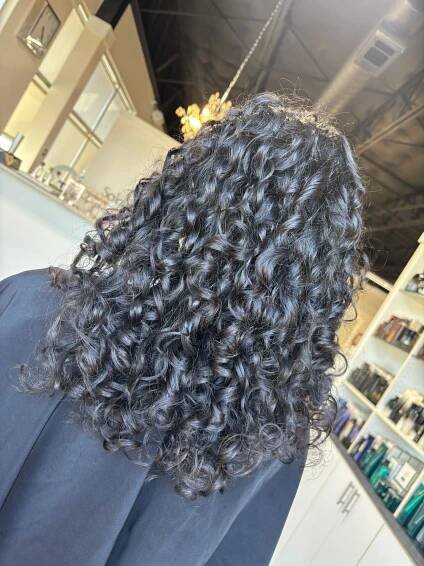 Curly Hair Salon Frisco, TX |Expert Curl Cuts & Styling 