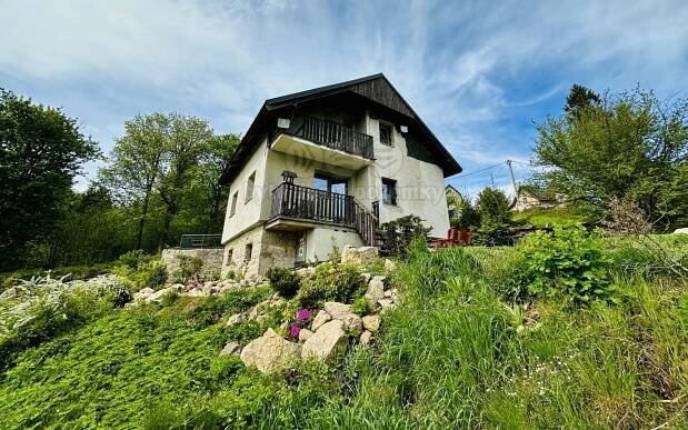 Rodinné domy, Horní Černá Studnice, Nová Ves nad Nisou, 126 m²