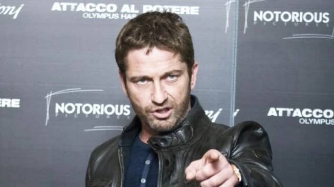 Hvězda P.S. Miluji Tě, Gerard Butler, natočil Harlem Shake!
