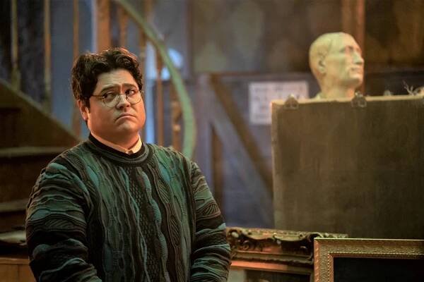 Harvey Guillen - Actor