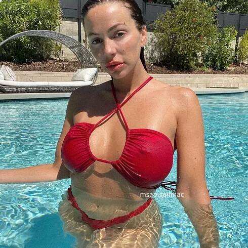 Cute Abigail Mac msabigailmac photo