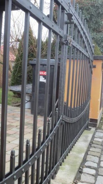 Brány a oplocení, instalace a zapojení pohonů bran Tousek - mwz.cz