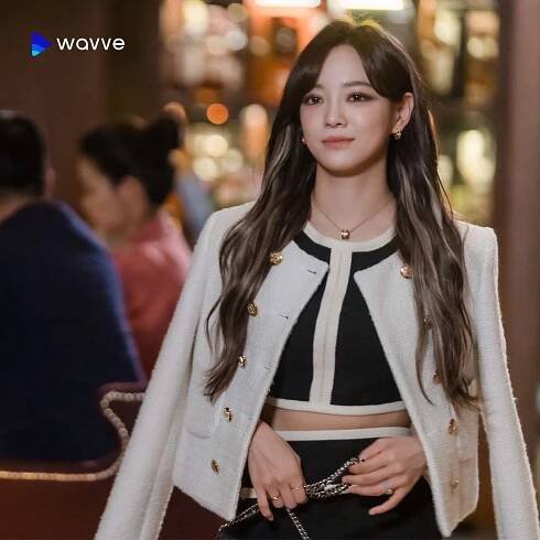 Kim Sejeong hrá v seriáli A Business Proposal diametrálne odlišnú postavu od tej poslednej - Asianstyle