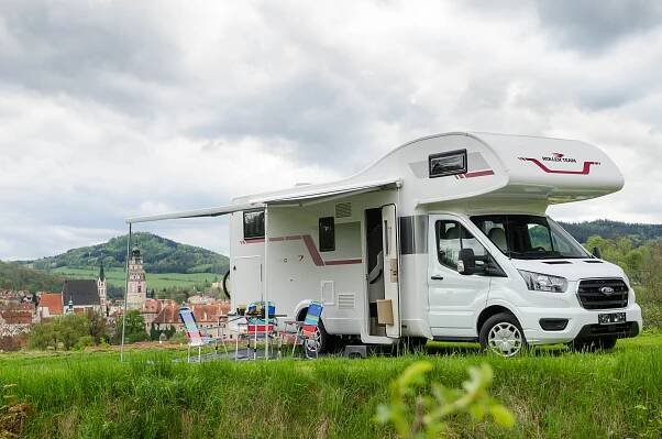 Ford Transit Kronos 284M
