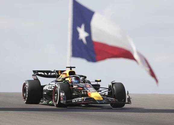 Verstappen ovládl sprint, v kvalifikaci nestačil na Norrise