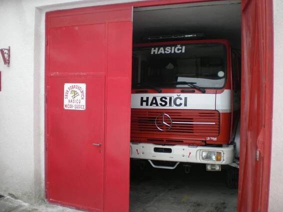 Nové auto SDH Míčov-Sušice - Oficiální stránky obce Míčov-Sušice
