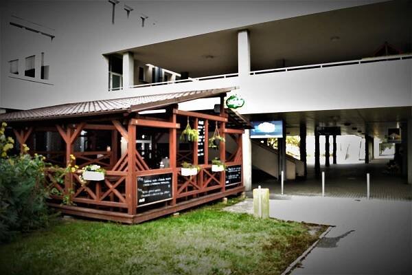 KOMETA PUB