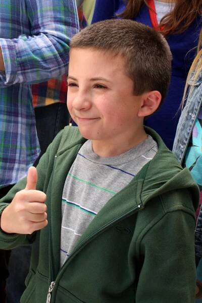 Průměrňákovi - Pouliční párty - Z filmu - Atticus Shaffer