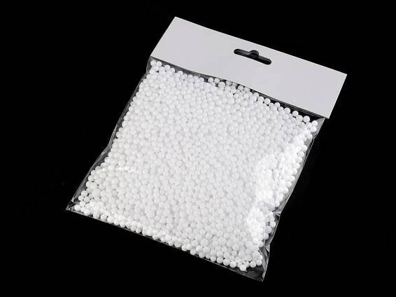 Malé polystyrenové kuličky Ø3-5 mm k výrobě dekorací výplň
