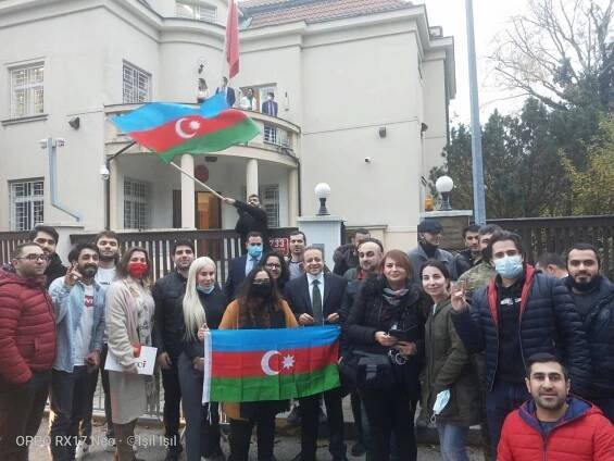 Turecká ambasáda v Praze podporuje turecké teroristy zakázané v EU - CZ24.NEWS