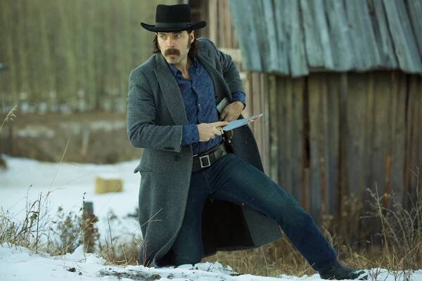 Wynonna Earp - Walkin' After Midnight - Z filmu - Tim Rozon