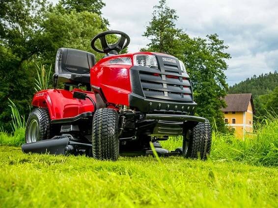 Zahradní traktor MTF 1438 M - SD | Mountfield.cz