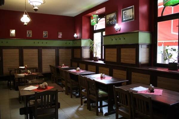 Restaurace U vodárny Praha 2 | Denní menu, catering