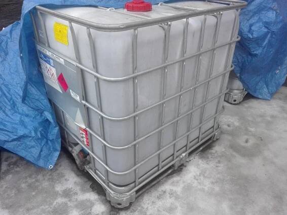 Plastová nádrž, barel IBC na vodu 1000l | Aukro