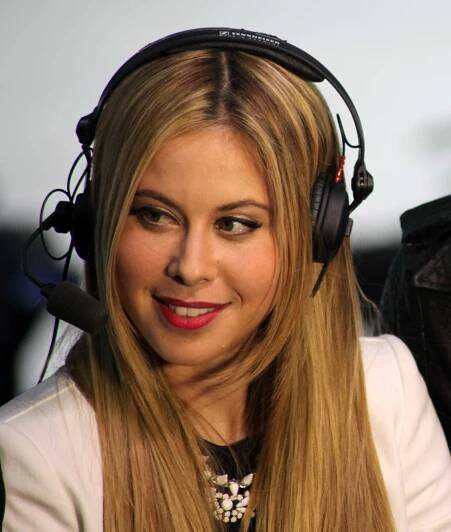 Tara Lipinská