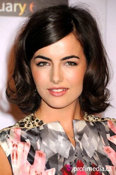 Camilla Belle - celebrity účes - HappyHair