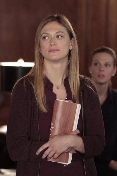 Stoupenci zla - Láska bolí - Z filmu - Marin Ireland