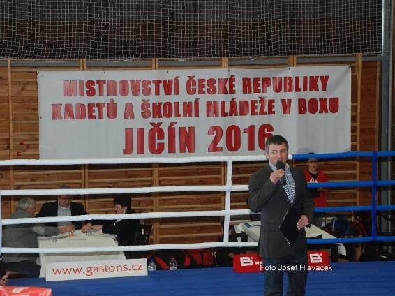 Antonín a František Bradáčovi mistry ČR v boxu