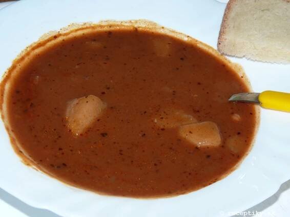 recept na fazulovy gulas 14