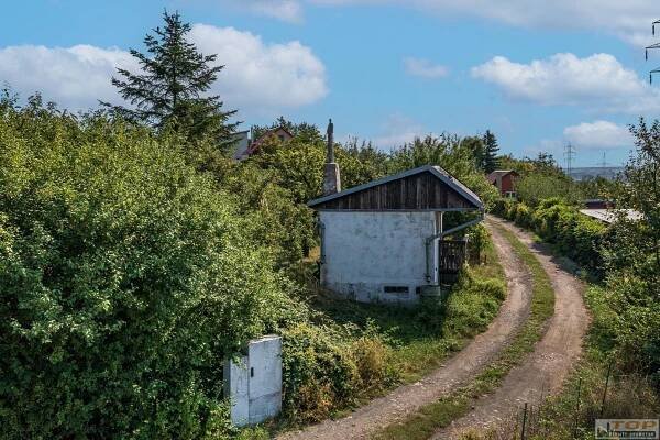 Pozemky a chata, Údlice u Chomutova