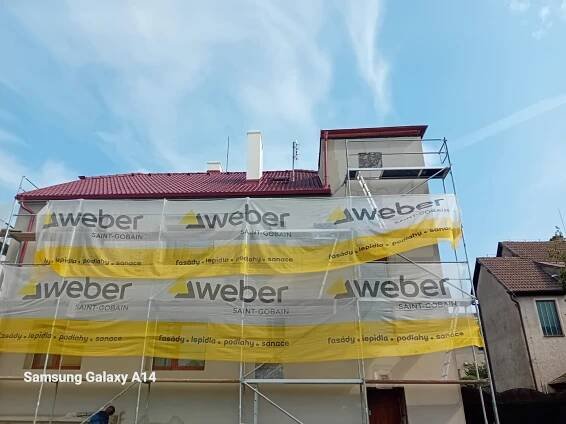Roofman - Střechy a stavby na klíč| Rekonstrukce RD Trnávka , střecha vč izolace a zateplení fasády_dotace