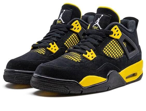 Air Jordan 4 Retro Thunder (2023) (GS)