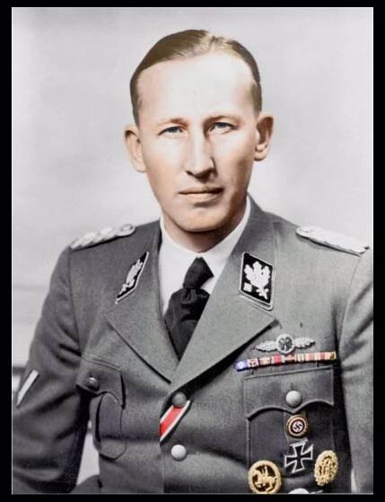 Foto k tématu Reinhard Heydrich – stránka 29