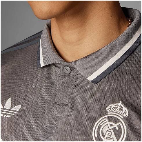 Třetí dres Real Madrid 24/25