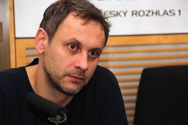 Ostravak Ostravski vtrhne v říjnu do kin a stane se hrdinou z nouze. Ztvární ho Igor Chmela
