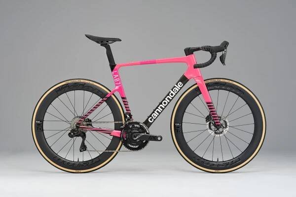 A 2025 pro bike you can buy but probably can't afford: Cannondale’s new SuperSix Evo Team Edition arrives
