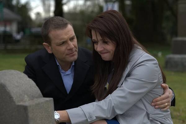 Mateřská posedlost - Z filmu - David Cubitt, Amanda Tapping