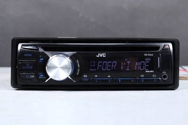 1DIN autorádio JVC KD-R442 MP3 AUX CD USB
