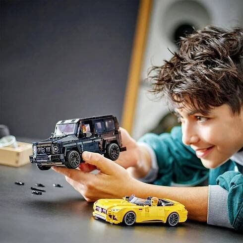 LEGO® Speed Champions 76924 Mercedes-AMG G 63 a Mercedes-AMG SL 63