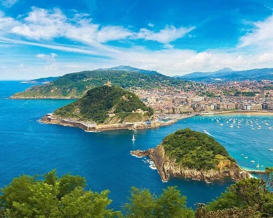 Finding the best beaches in Spain: region by region