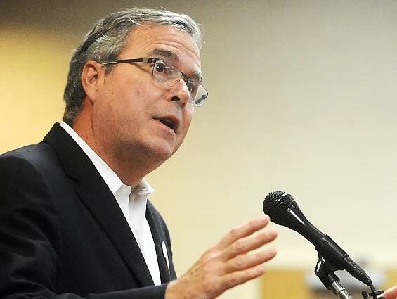 Jeb Bush je za agresívnejší prístup voči Moskve a pád Asada