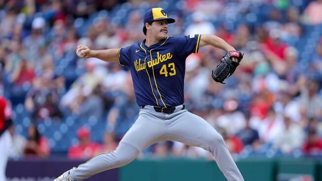 MLB: MAY 14 Brewers at Guardians