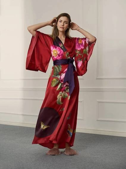 Maria Rosa Long Silk Kimono