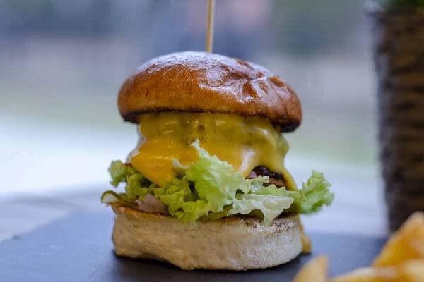 Cheeseburger