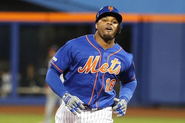 Rajai Davis, who has replaced Brandon Nimmo who was put on the IL, rounds the bases after belting a three-run homer in the Mets' 6-1 win over the Nationals on Wednesday night.
