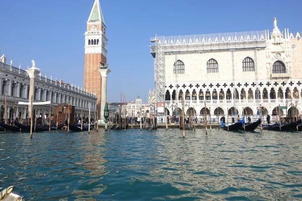 Other daily tips while you are in Venice –