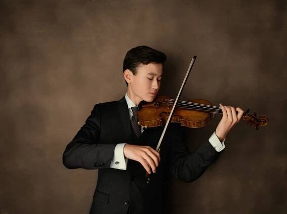 Symfonický orchestr hlavního města Prahy FOK oslaví devadesátku – KlasikaPlus.cz