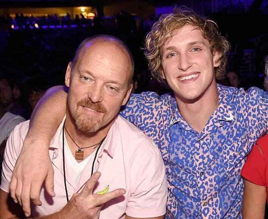 Greg Paul, Logan Paul 