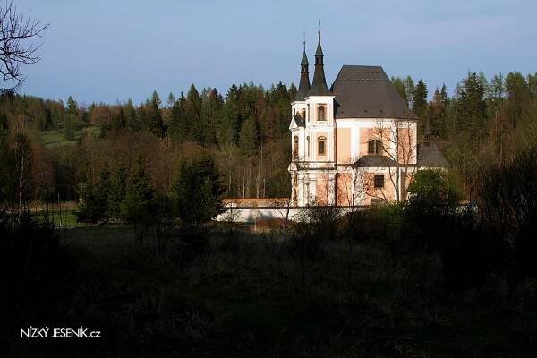 Poutní kostel sv. Jakuba Většího a sv. Anny.