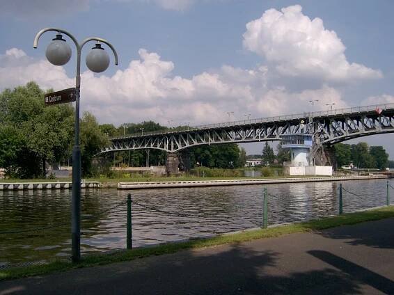 Roudnice nad Labem, železný most přes řeku Labe