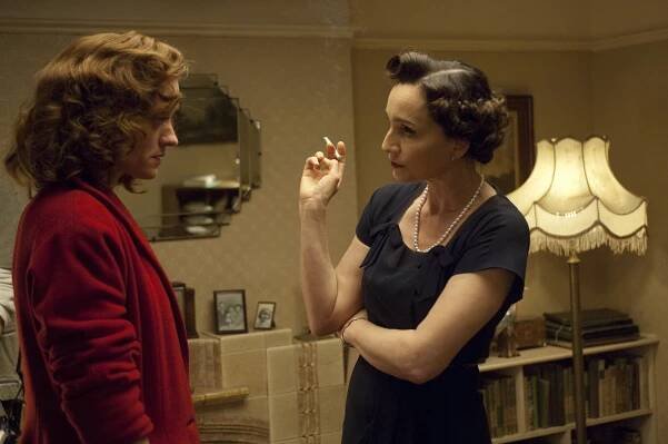 Nowhere Boy - Z filmu - Anne-Marie Duff, Kristin Scott Thomas