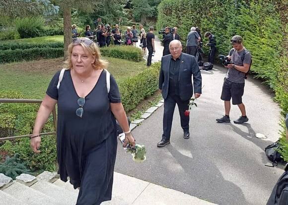 FOTO: Rodina i celebrity se loučily se zesnulou herečkou Janou Šulcovou
