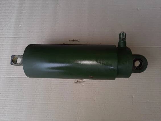 Hydraulický válec GSRT00430A-C - použitý - Pandur II 8x8